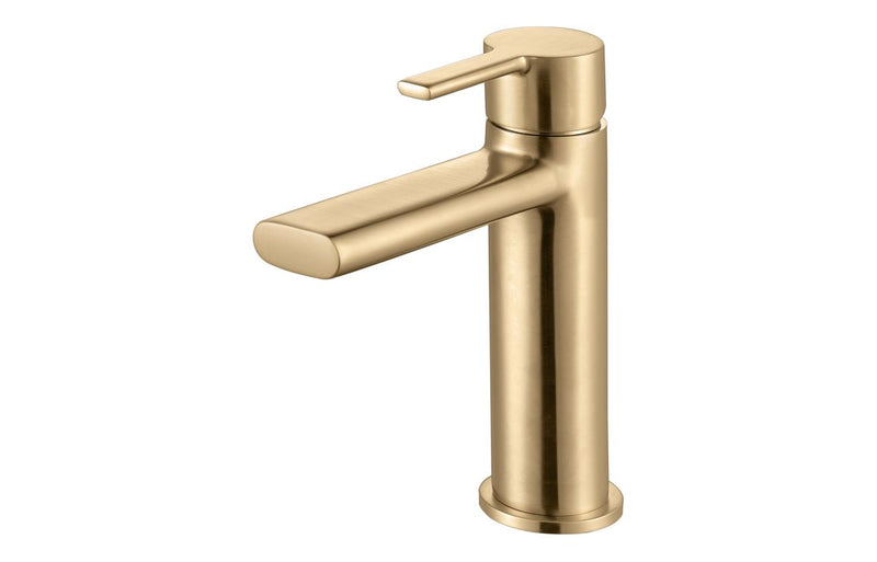 Rainham Full Suite & Bath w/Brushed Brass Finishes - KPSB108111